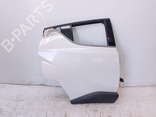 right-rear-door-toyota-c-hr-_x1_-2016-36363179 main image