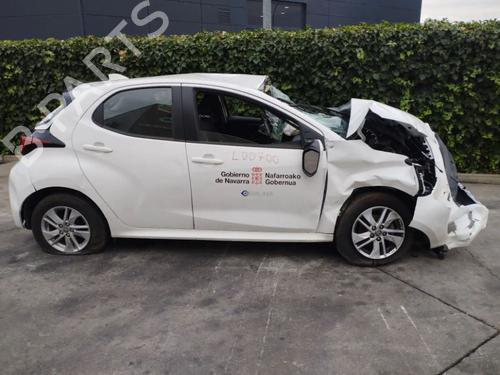 Rear left window mechanism TOYOTA YARIS (_P13_) 1.5 Hybrid (NHP130_, NHP130) | BP12310287C24 