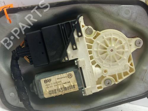 Lève-vitre arrière droit VW GOLF PLUS V (5M1, 521) 2.0 TDI | BP30923881C25