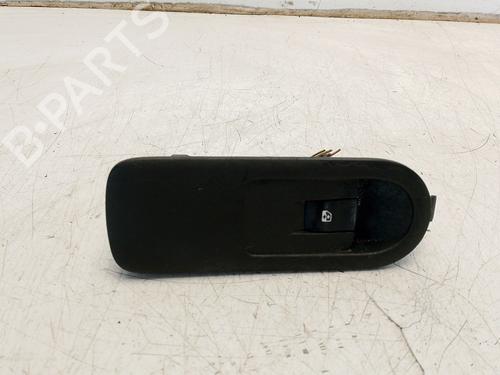 Used Right front window switch Right front window switch 37793188 37793188