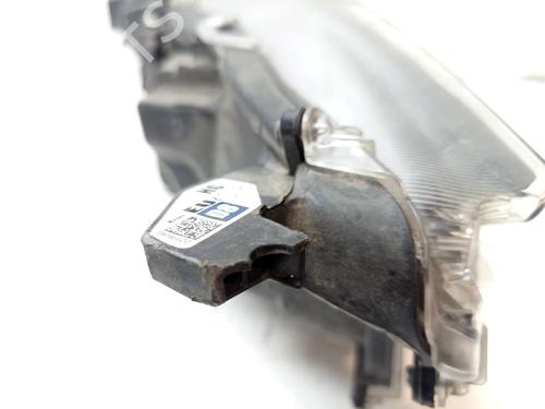 Left headlight TOYOTA YARIS (_P13_) | BP32290389C28