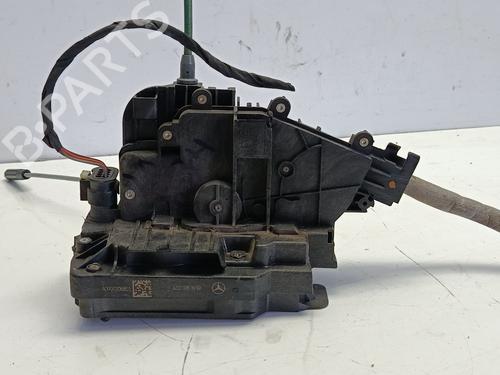 front-right-lock-mercedes-benz-glc-x253-2015-2016-2017-2018-2019-2020-2021-2022-33114528 main image