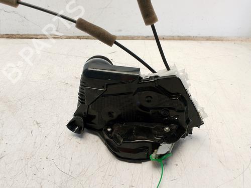 front-right-lock-toyota-yaris-_p13_-2010-2011-2012-2013-2014-2015-2016-2017-2018-2019-2020-37795721 main image