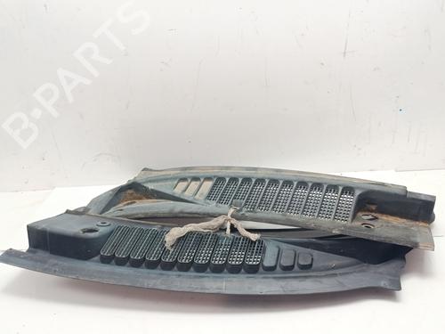 Torpedoplate Torpedoplate LAND ROVER FREELANDER I (L314) 2.0 Td4 4x4 (109 hp) 37174696 37174696