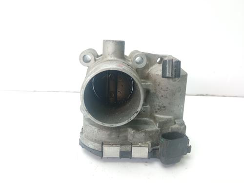 Used Throttle body Throttle body 15732509 15732509
