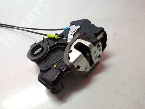 Used Front left lock TOYOTA AURIS (_E18_) 1.8 Hybrid (ZWE186_, ZWE186R) (136 hp) 9703407