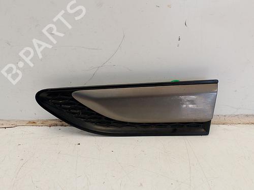 Used Grille Grille 37585361 37585361