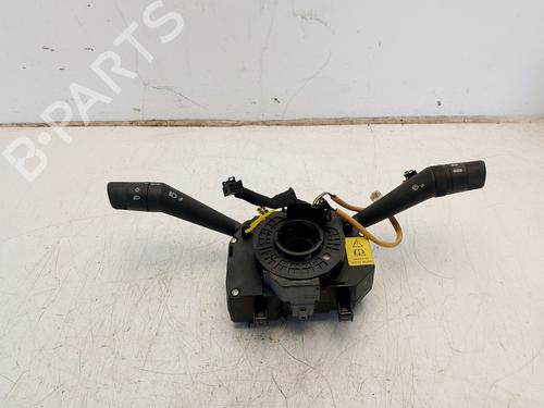 switch-fiat-grande-punto-199_-2005-37793182 main image