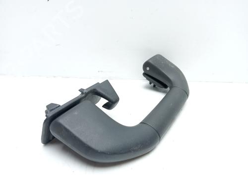 Used Front right interior door handle Front right interior door handle 18270381 18270381