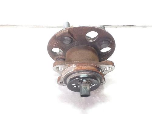 Used Right rear steering knuckle TOYOTA YARIS (_P13_) 1.5 (NSP131_) (112 hp) 10322013