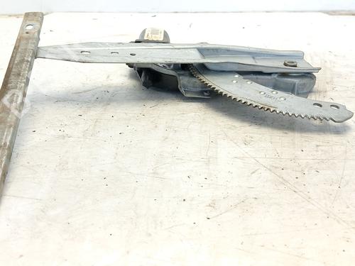 Rudehejsemotor bagstkærm højre NISSAN NOTE (E11, NE11) 1.6 | BP30923833E22