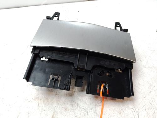 Cendrier MERCEDES-BENZ E-CLASS Coupe (C207) E 350 CDI (207.322) (231 hp) 31211449