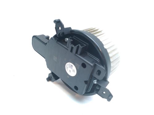 Ventilator motor TOYOTA YARIS (_P13_) [2010-2024]  17908760