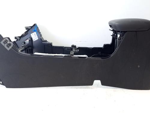 Apoyobrazos central KIA SPORTAGE IV (QL, QLE) 1.6 GDI (132 hp) 31190245