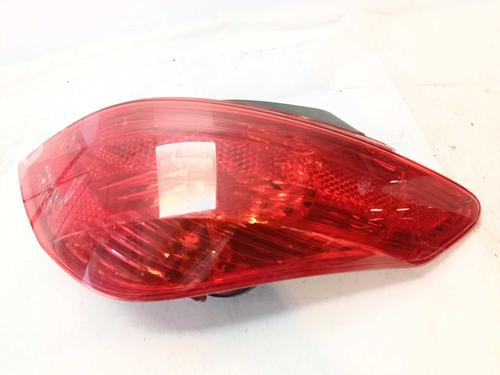 Used Right taillight Right taillight PEUGEOT 308 I (4A_, 4C_) 1.6 16V (120 hp) 40498529 40498529