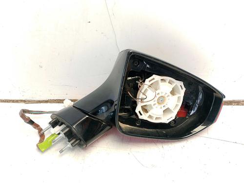 Retrovisor derecho Retrovisor derecho LEXUS UX (_AA1_, _AH1_, _MA1_) 200 (MZAA10) (150 hp) 39436113 39436113