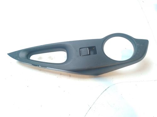 Used Left rear window switch TOYOTA COROLLA Hatchback (_E21_, _EA1_, _EH1_) [2018-2025]  22891216
