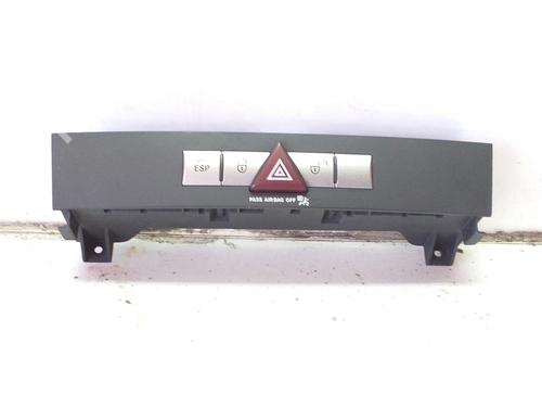 Used Switch Switch 8607114 8607114