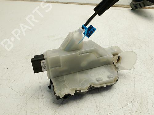 front-left-lock-toyota-proace-van-mdz_-2016-37795732 main image