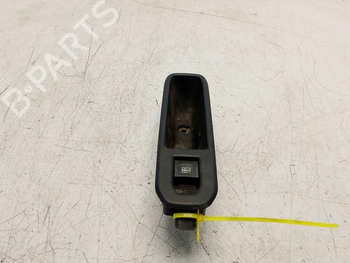 Used Right rear window switch Right rear window switch DACIA DUSTER (HM_) 1.3 TCe 150 (HMM3) (150 hp) 40626089 40626089