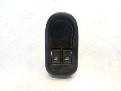 Used Left front window switch RENAULT KANGOO Express (FW0/1_) 1.5 dCi 90 (FW0G, FW05, FW08, FW11) (90 hp) 31158123