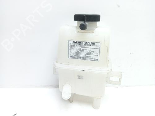 Expansion tank TOYOTA COROLLA Hatchback (_E21_, _EA1_, _EH1_) 1.8 Hybrid (ZWE211) 4126861