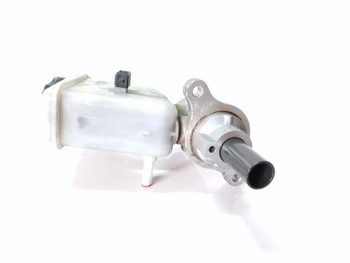 Brake master cylinder KIA SPORTAGE III (SL) 2.0 CRDi | BP10082447M77 