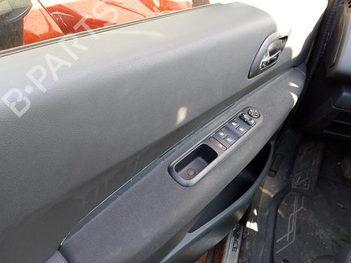 Left front window switch PEUGEOT 5008 (0U_, 0E_) 1.6 BlueHDi 120 | BP33939257I27 - Image 16