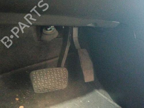 Used Break pedal Break pedal 37695614 37695614