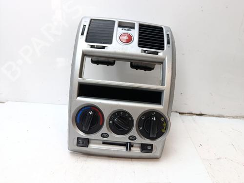 Used Climate control Climate control HYUNDAI GETZ (TB) 1.5 CRDi (88 hp) 33705798 33705798