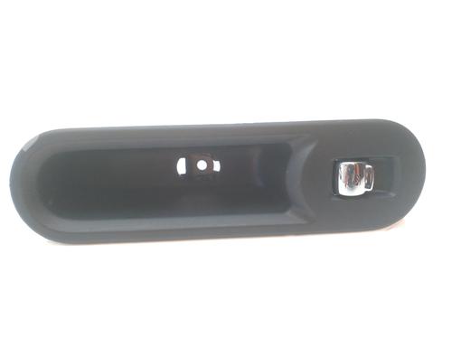 Used Right rear window switch Right rear window switch 13817798 13817798
