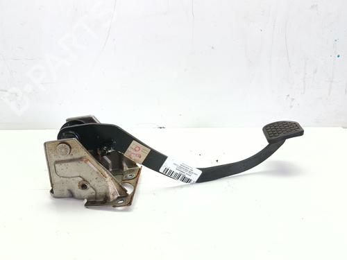 Used Clutch pedal Clutch pedal 37174686 37174686