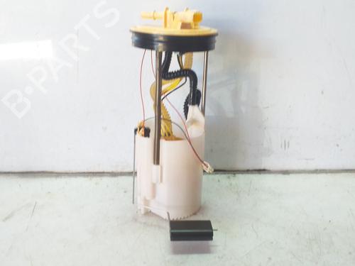 Used Fuel pump NISSAN QASHQAI II SUV (J11, J11_) [2013-2025]  8801406