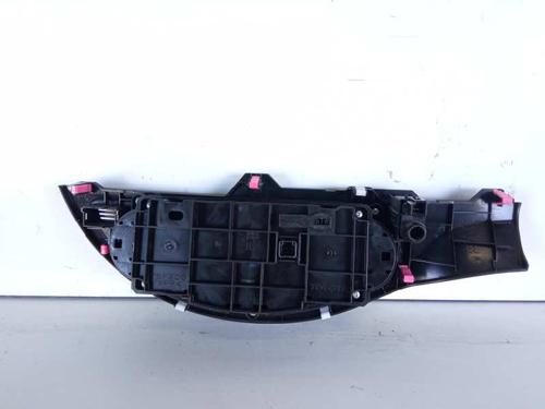 Climate control TOYOTA YARIS (_P13_) 1.5 Hybrid (NHP130_, NHP130) | BP7964188I5 