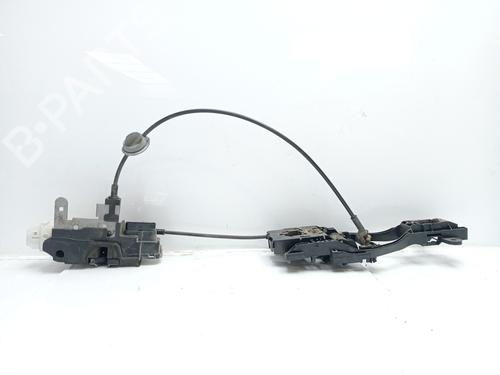 front-right-lock-volvo-v40-hatchback-525-d2-31391825-2012-2013-2014-2015-2016-2017-2018-2019-20724638 main image