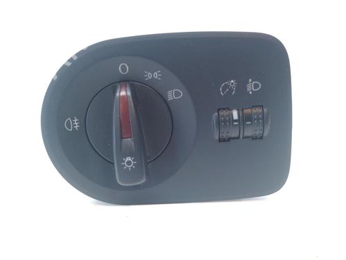 Headlight switch SEAT IBIZA IV SC (6J1, 6P5) 1.6 TDI | BP15499998I24 