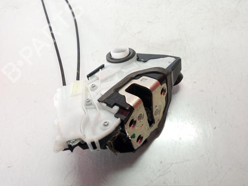 Used Front right lock TOYOTA YARIS (_P13_) [2010-2020]  10164865