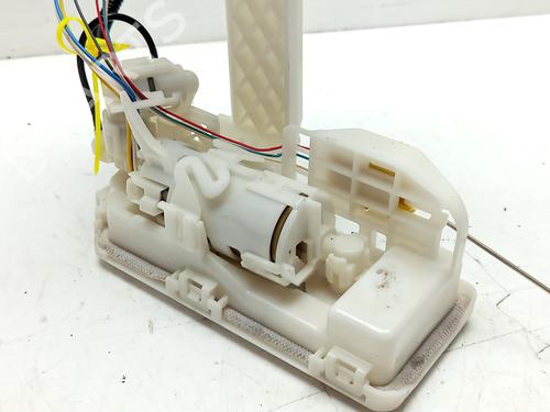 Fuel pump TOYOTA YARIS (_P13_) | BP31158056M76
