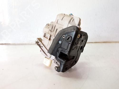 Used Front right lock AUDI A4 B6 (8E2) 2.5 TDI quattro (180 hp) 9694530