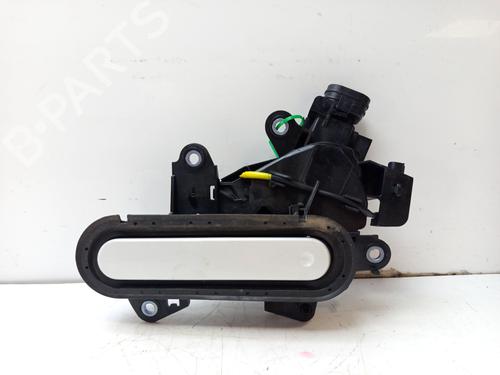 Used Rear left exterior door handle Rear left exterior door handle TOYOTA C-HR (_X1_) 1.8 Hybrid (ZYX10_, ZYX11_) (98 hp) 33705676 33705676