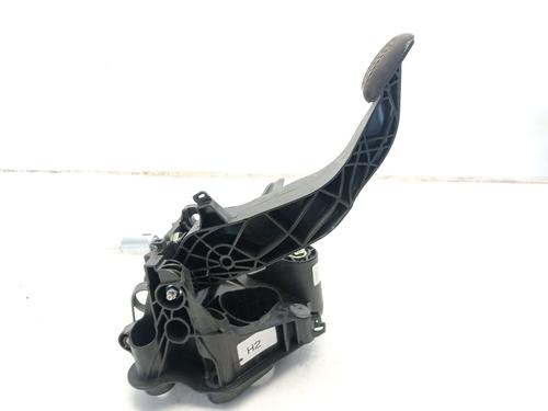 Clutch pedal TOYOTA YARIS (_P13_)  | BP31188527I13 