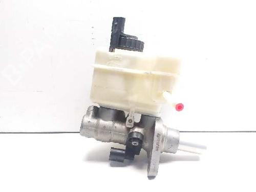 Used Brake master cylinder Brake master cylinder 7960045 7960045