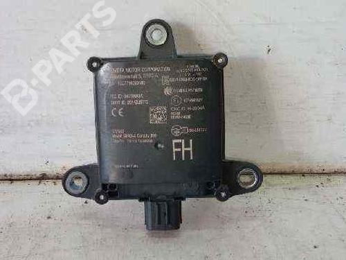 Used Electronic module TOYOTA C-HR (_X1_) 1.8 Hybrid (ZYX10_, ZYX11_, ZYX10R, ZYX11R) (122 hp) 7960735