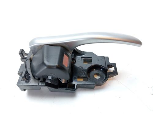 Used Front right interior door handle Front right interior door handle 17100060 17100060