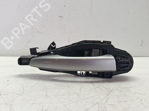 Used Front right exterior door handle Front right exterior door handle 38085475 38085475