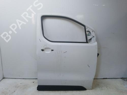 right-front-door-toyota-proace-van-mdz_-2016-32217154 main image