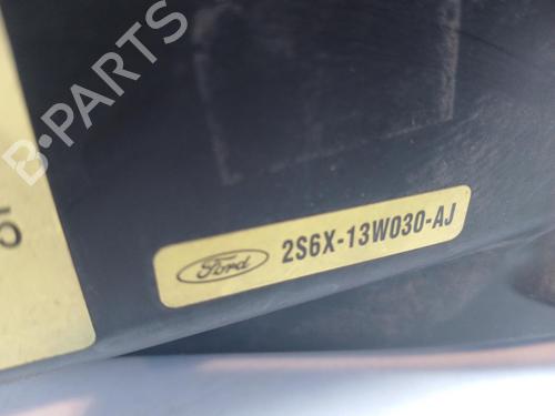 Left headlight FORD FIESTA V (JH_, JD_) 1.4 TDCi | BP15489004C28 