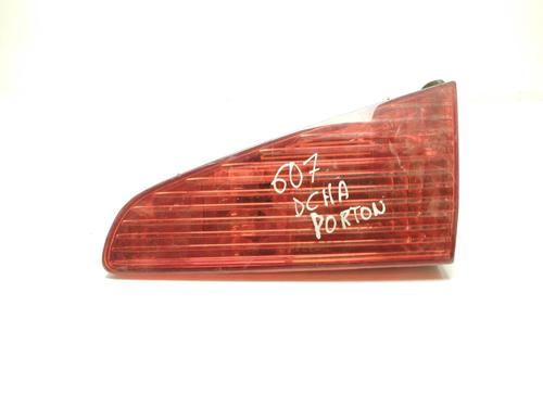 Used Rear center light PEUGEOT 607 (9D, 9U) 2.2 HDi (133 hp) 10979908