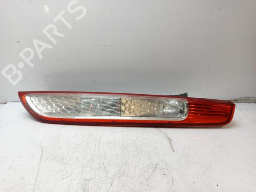 Used Right taillight Right taillight 33027902 33027902