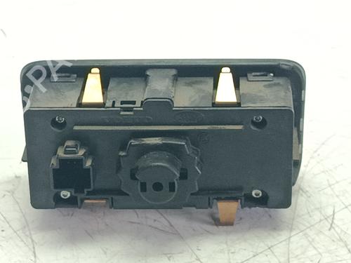 Headlight switch VOLVO XC70 II (136) 2.4 D / D4 AWD | BP37793124I24 - Image 2